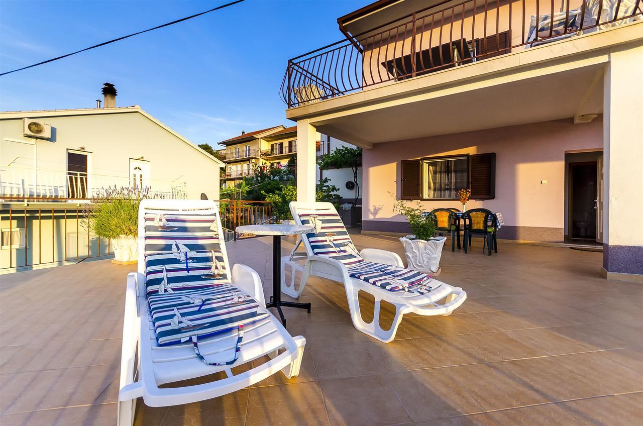 Apartment Marijana Trogir Exterior photo